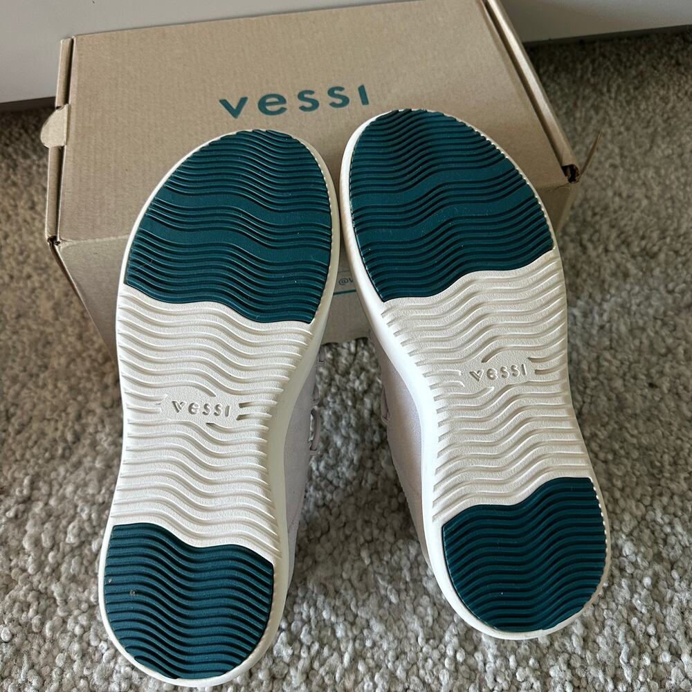 Vessi CityScapeClassicSneaker, Womens USA W08, BirchWhite, NWT - Picture 7 of 7